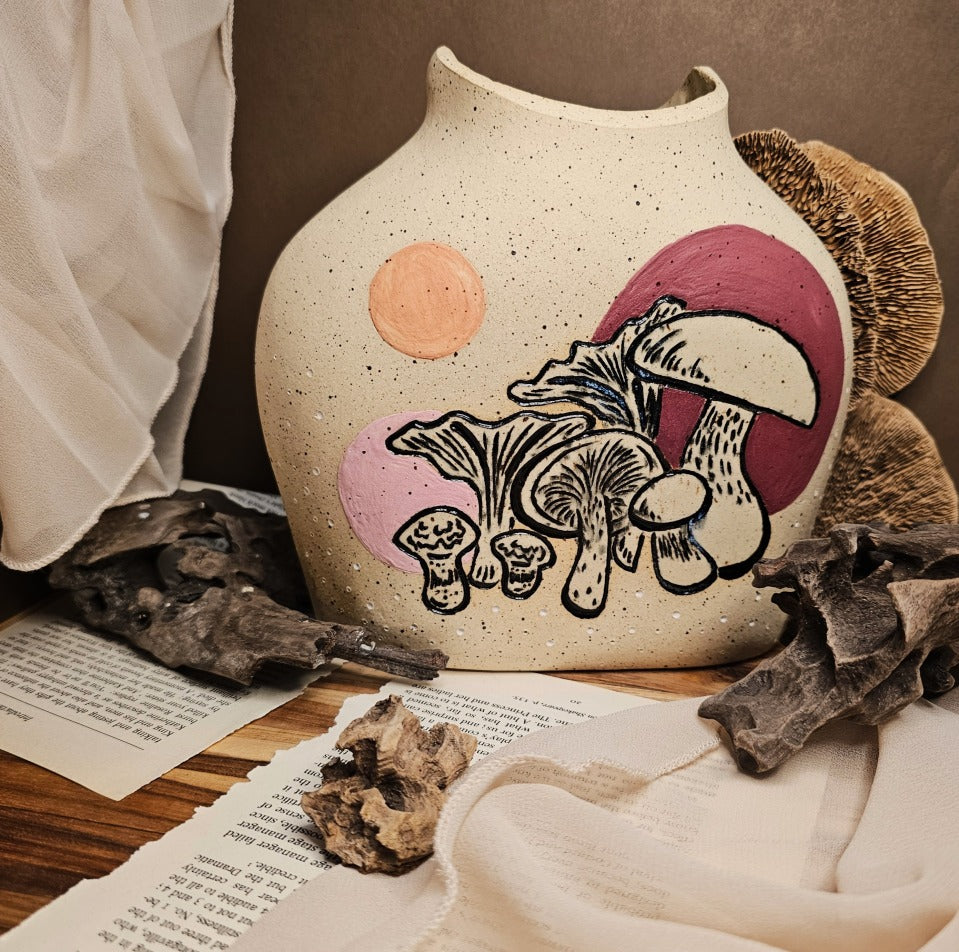 Phosphorus Mushroom Vase 2020 Collection